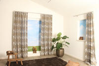 Inbetween Caliz is een jacquard geweven stof met uniek patroon in verschillende kleuren