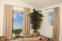 Deze mooie opengeweven kamerhoge inbetween gemaatk van 100% hennep, heeft een prachtige, luxueuze uitstraling