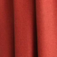 De Fews is een stof die vlam vertragend is, (semi) verduisterend, warmte en kou isolerend en geluiddempend, en heeft een zonwerende acherkant.