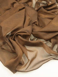 Olympus is een brandvertragende inbetween, geweven van dunne garen met een lichte glans