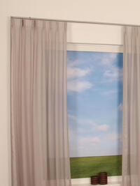 Inbetween Fyn is een wat grover geweven stof van fijne garen en valt soepel