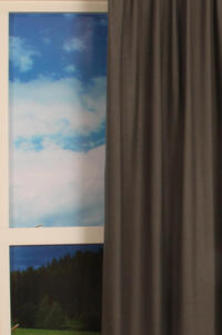 Kamerhoge soepele overgordijnstof in een fijne geweven structuur