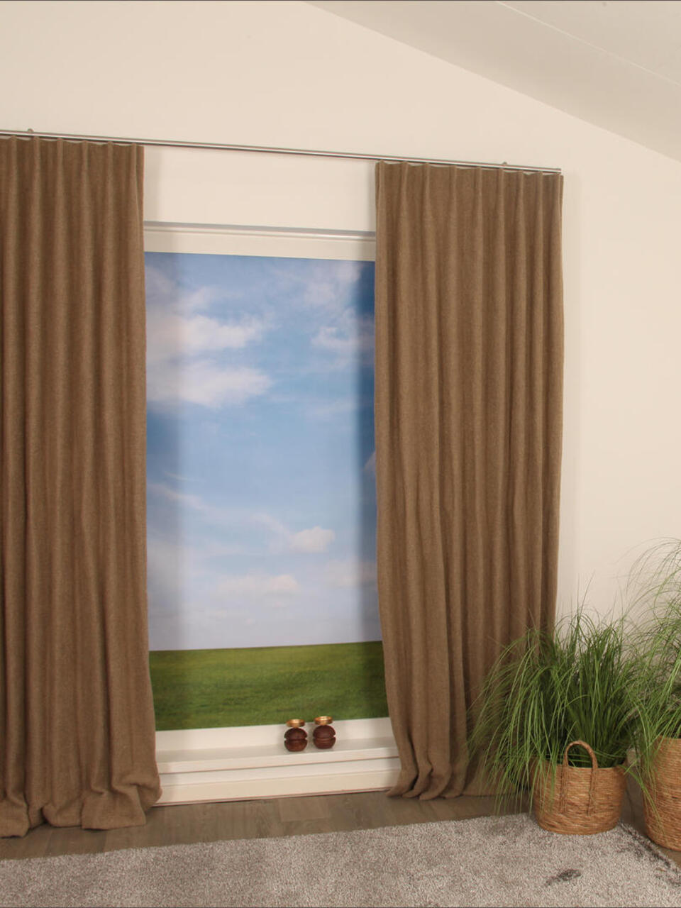 Dompel je onder in een bad van warmte en gezelligheid met deze karaktervolle overgordijnstof