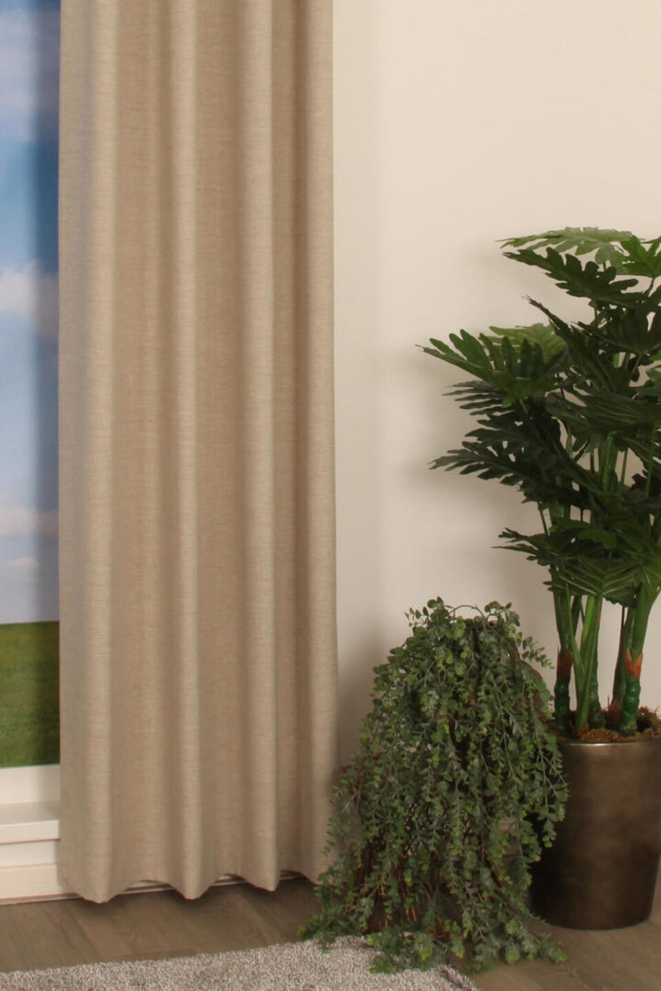 Mey is een prachtig geweven soepel vallend overgordijn in linnenlook met gemêleerde garens