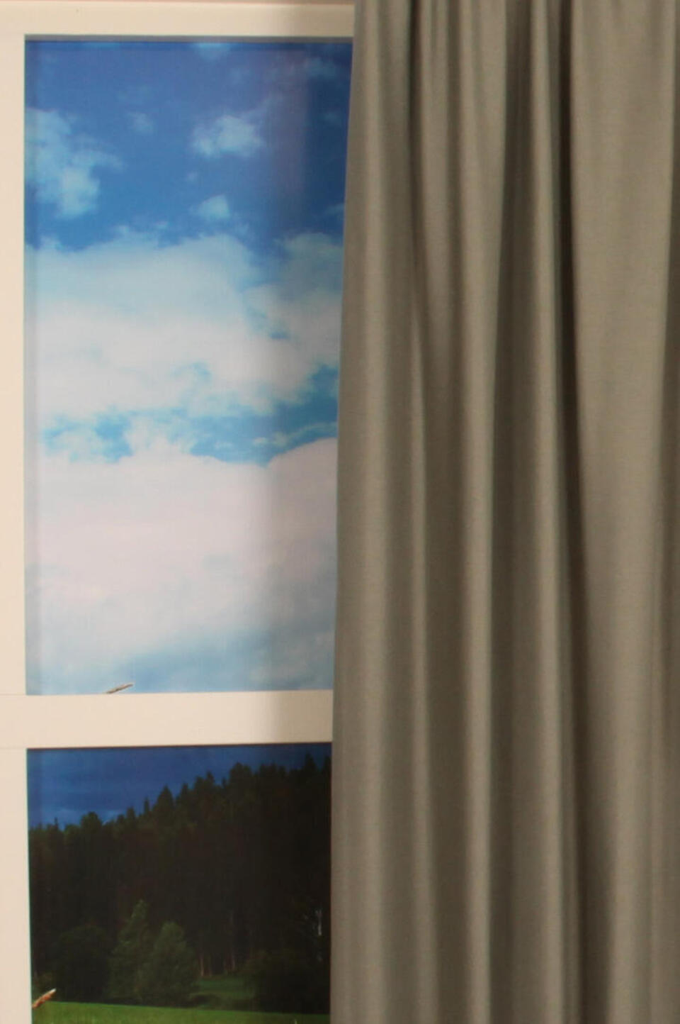 Kamerhoge soepele overgordijnstof in een fijne geweven structuur