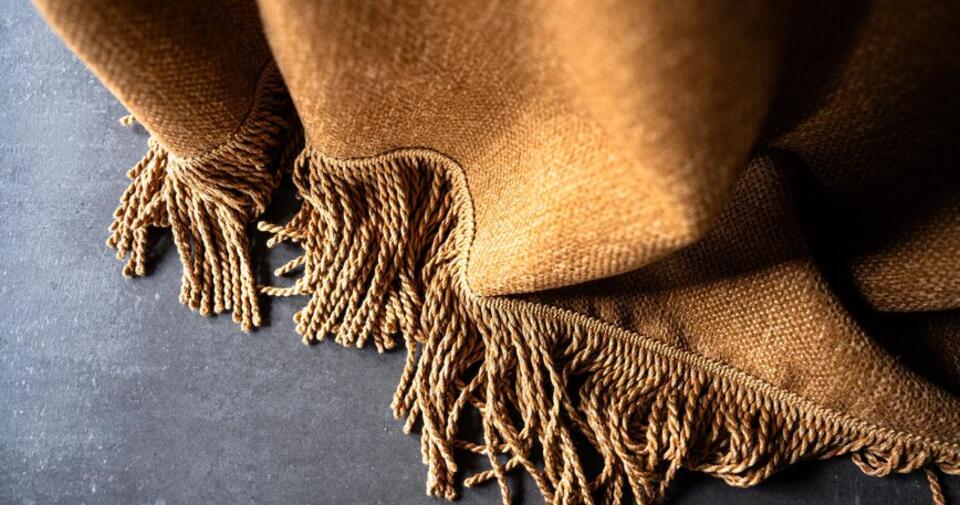 Wipers is een rijke en elegante overgordijnstof door de combinatie van chenille garen en een garen met een soft shine